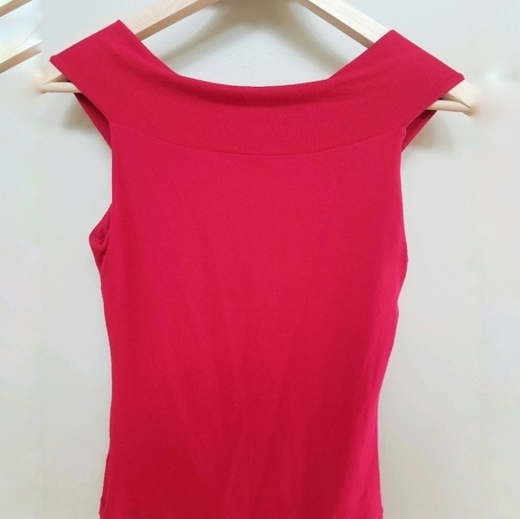 BCBGMAXAZRIA Off The Shoulder Red Blouse Top Small - Picture 3 of 5